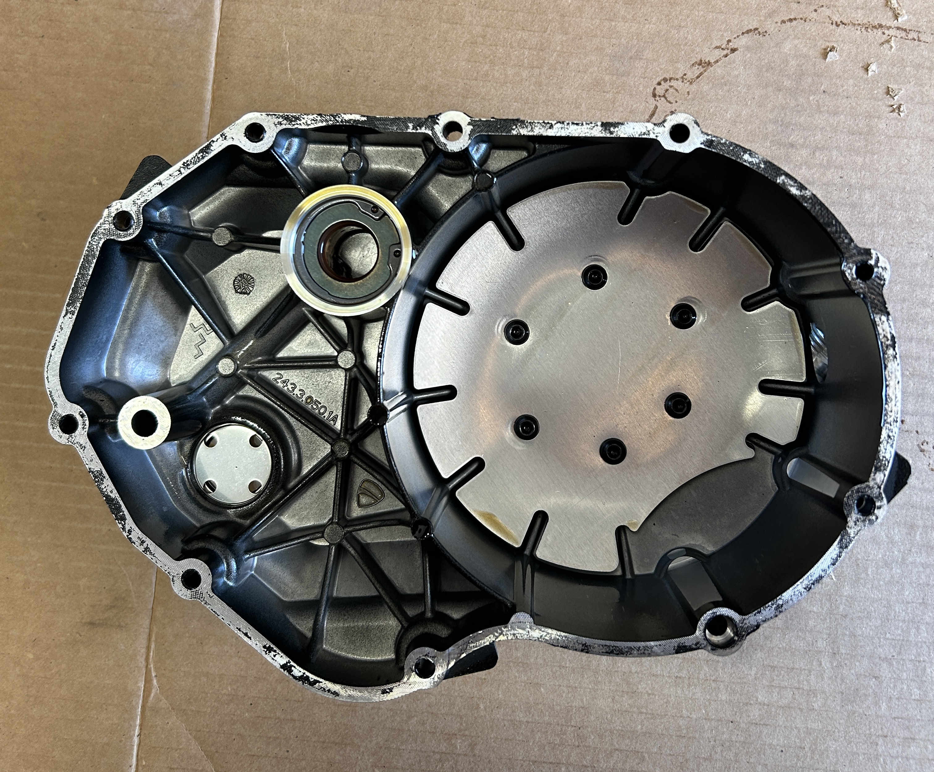 OEM 19-21 Ducati Multistrada 19-24 Hypermotard 950 Engine Clutch Cover 24310501A