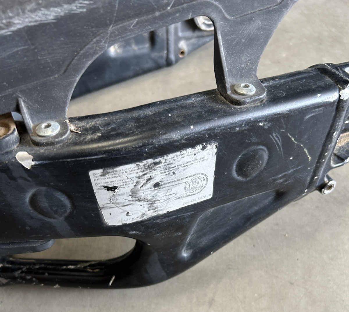 DUCATI 749R 999R OEM Swingarm 749 999