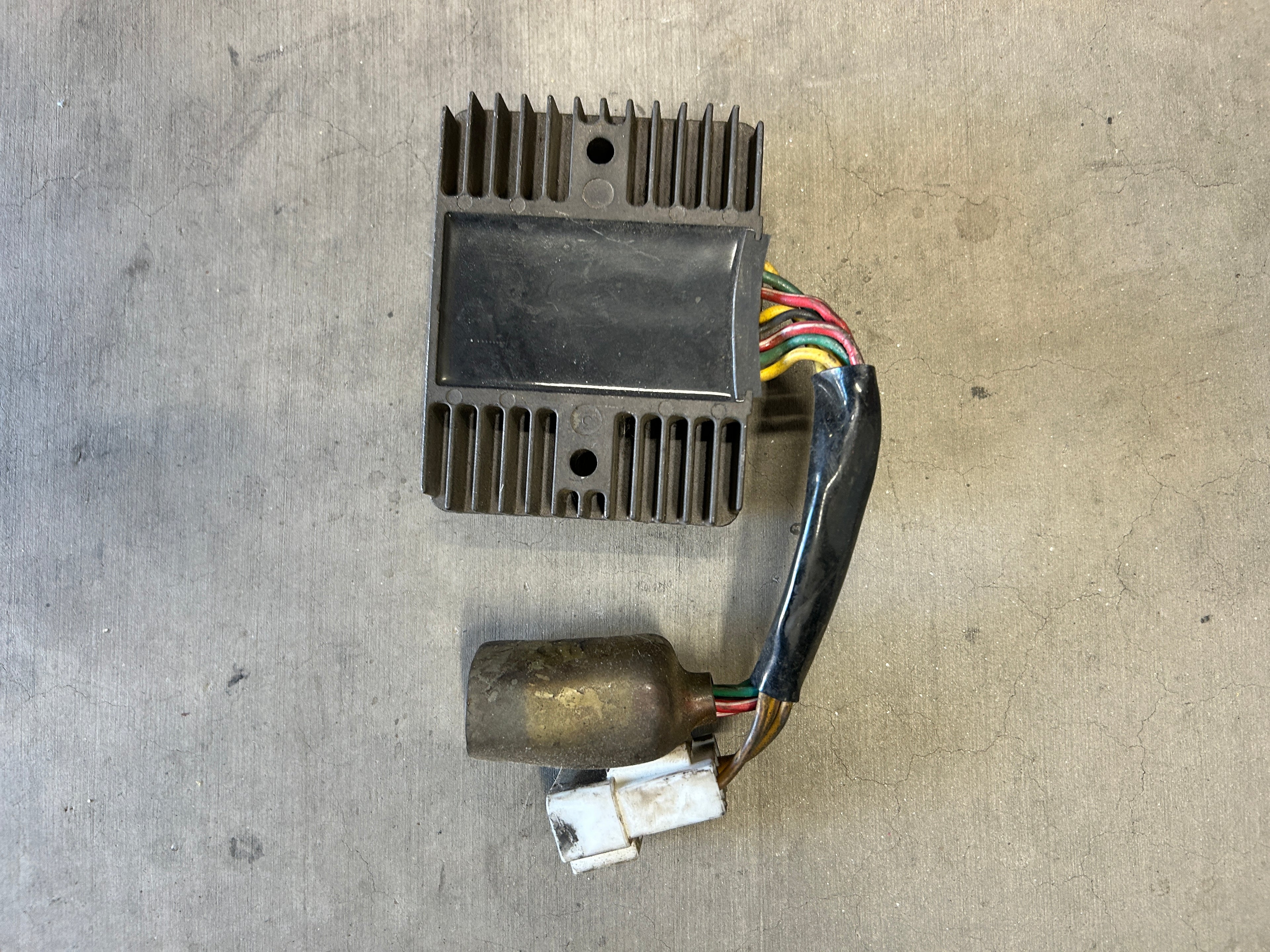 Honda RC51 RVT1000R SP2 OEM Voltage Regulator Rectifier 02-06