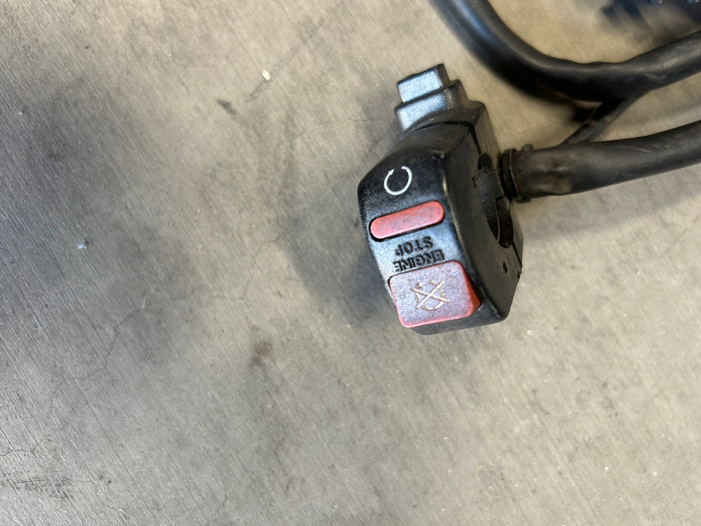 Honda RC51 RVT1000R OEM Right Switch Start Stop Controls Brake 00-06 SP1 SP2