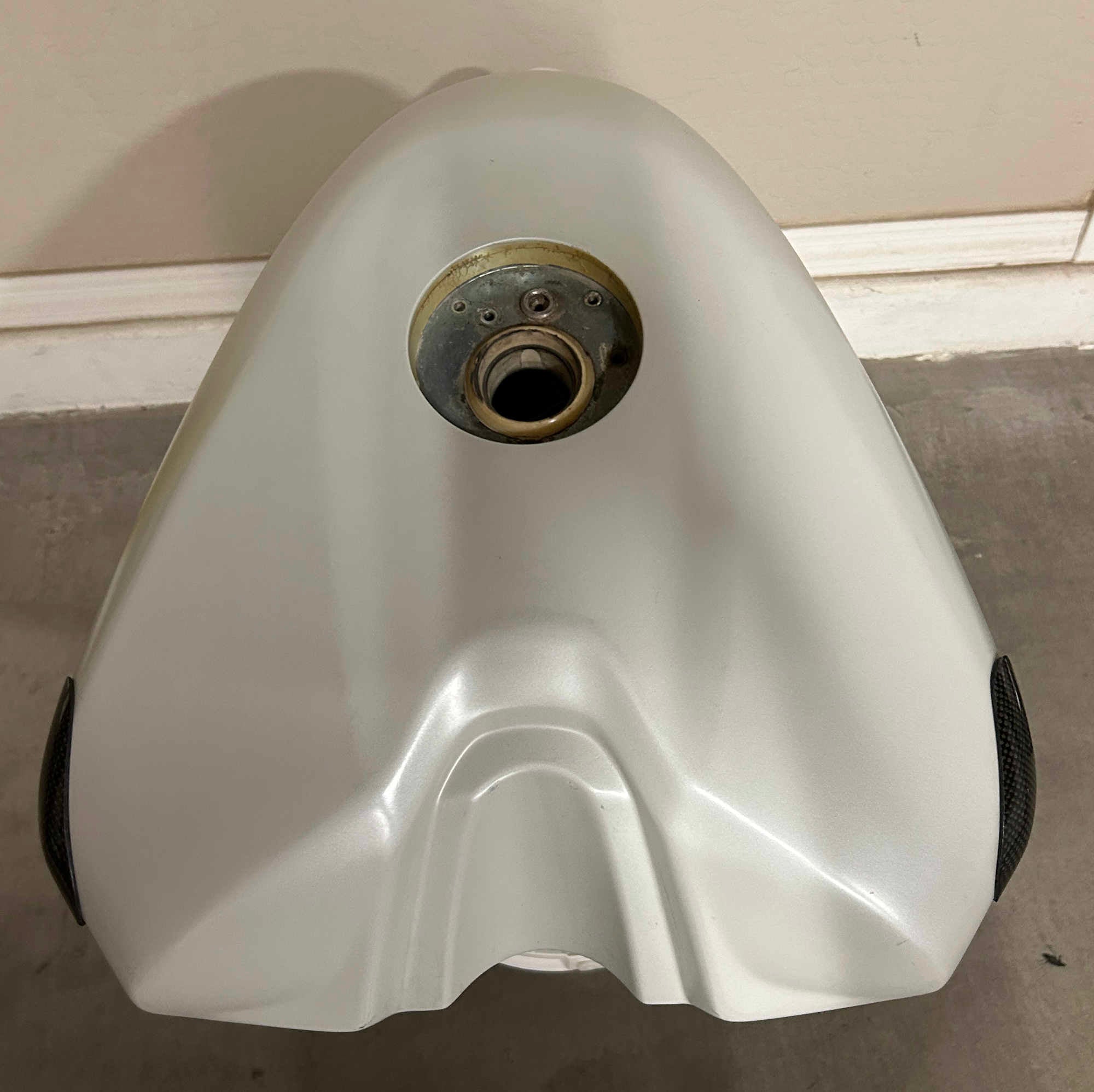 Ducati 848 1098 1198 OEM Fuel Tank White 2008-2013