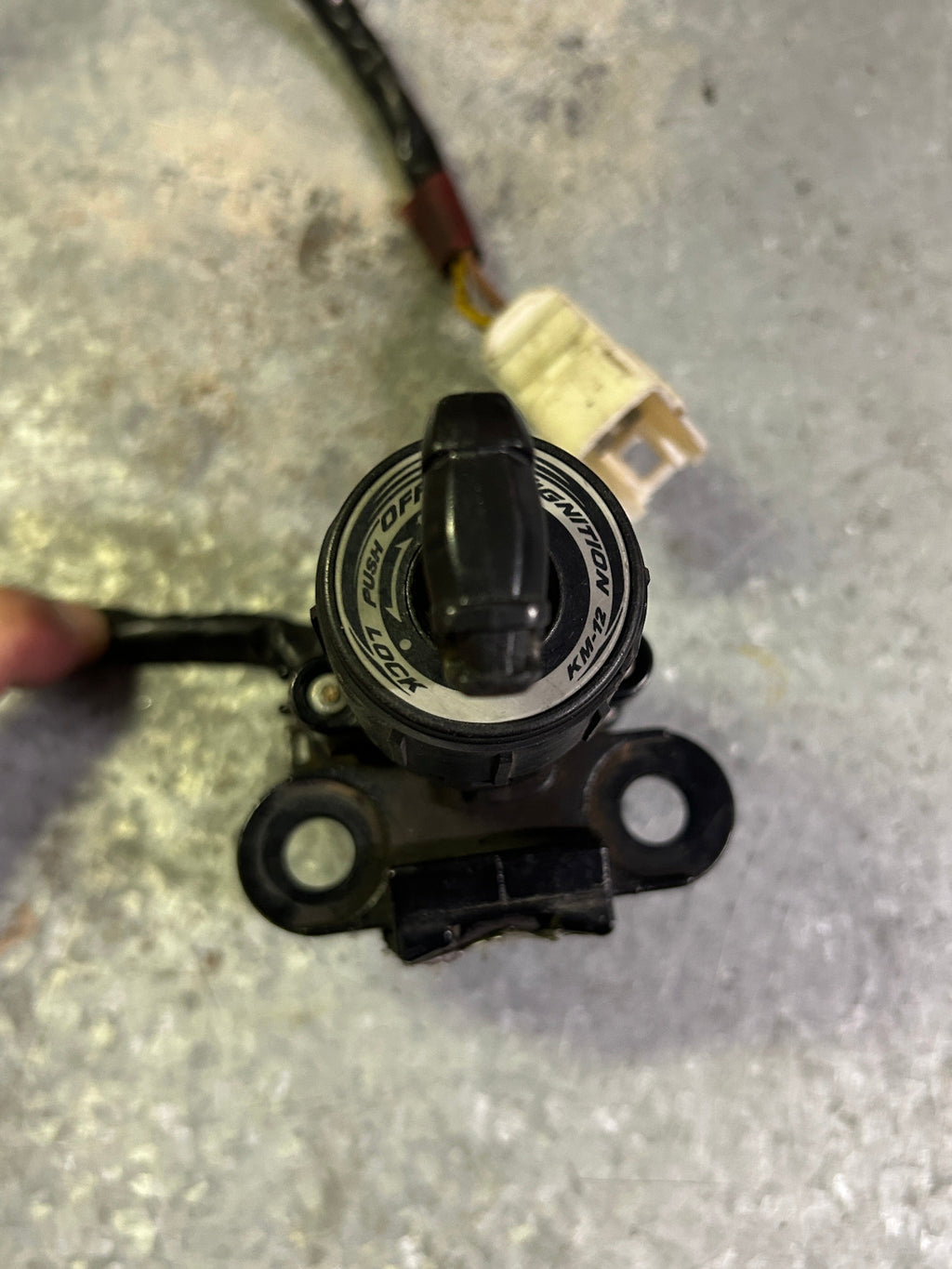 2013-2016 Kawasaki Ninja ZX6R ignition switch with key OEM