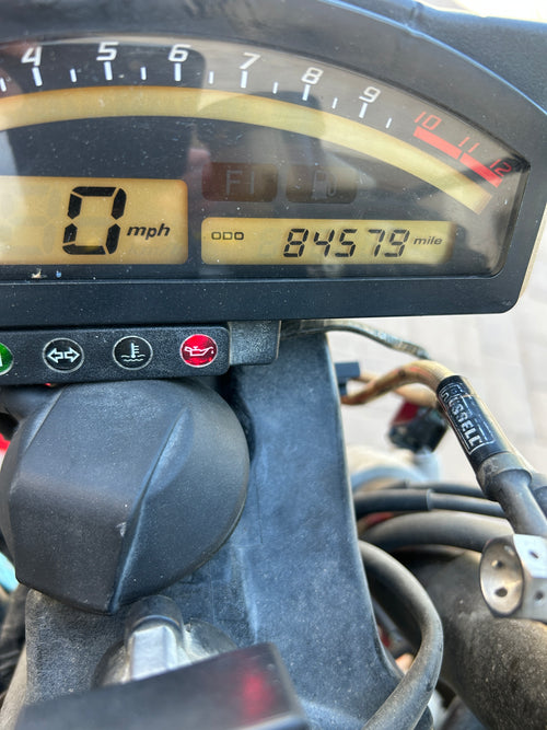 2000 Honda RC51 Partout