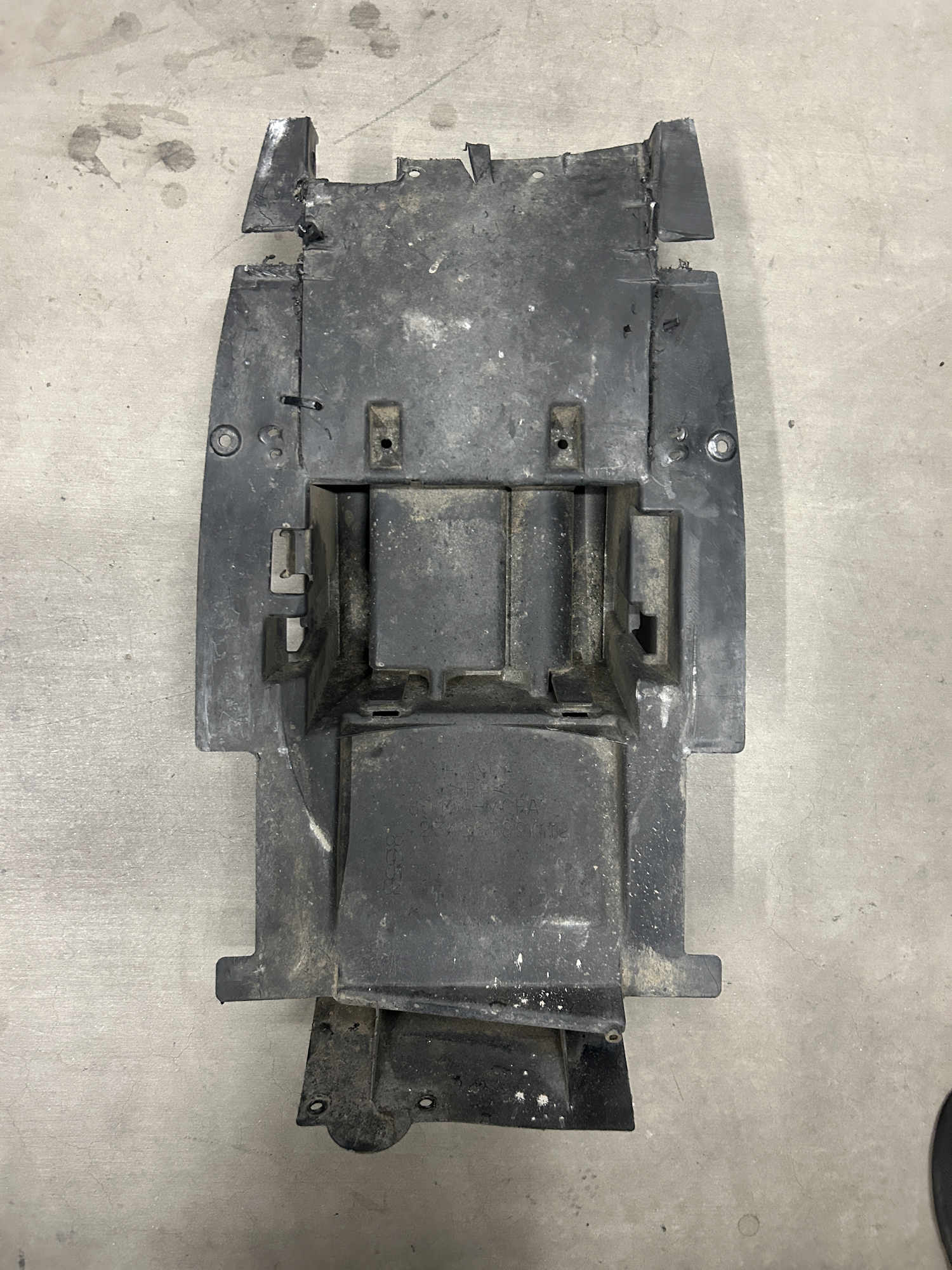 HONDA RC51 RVT1000R OEM UNDERTRAY BATTERY TRAY Undertail SP1 00-01