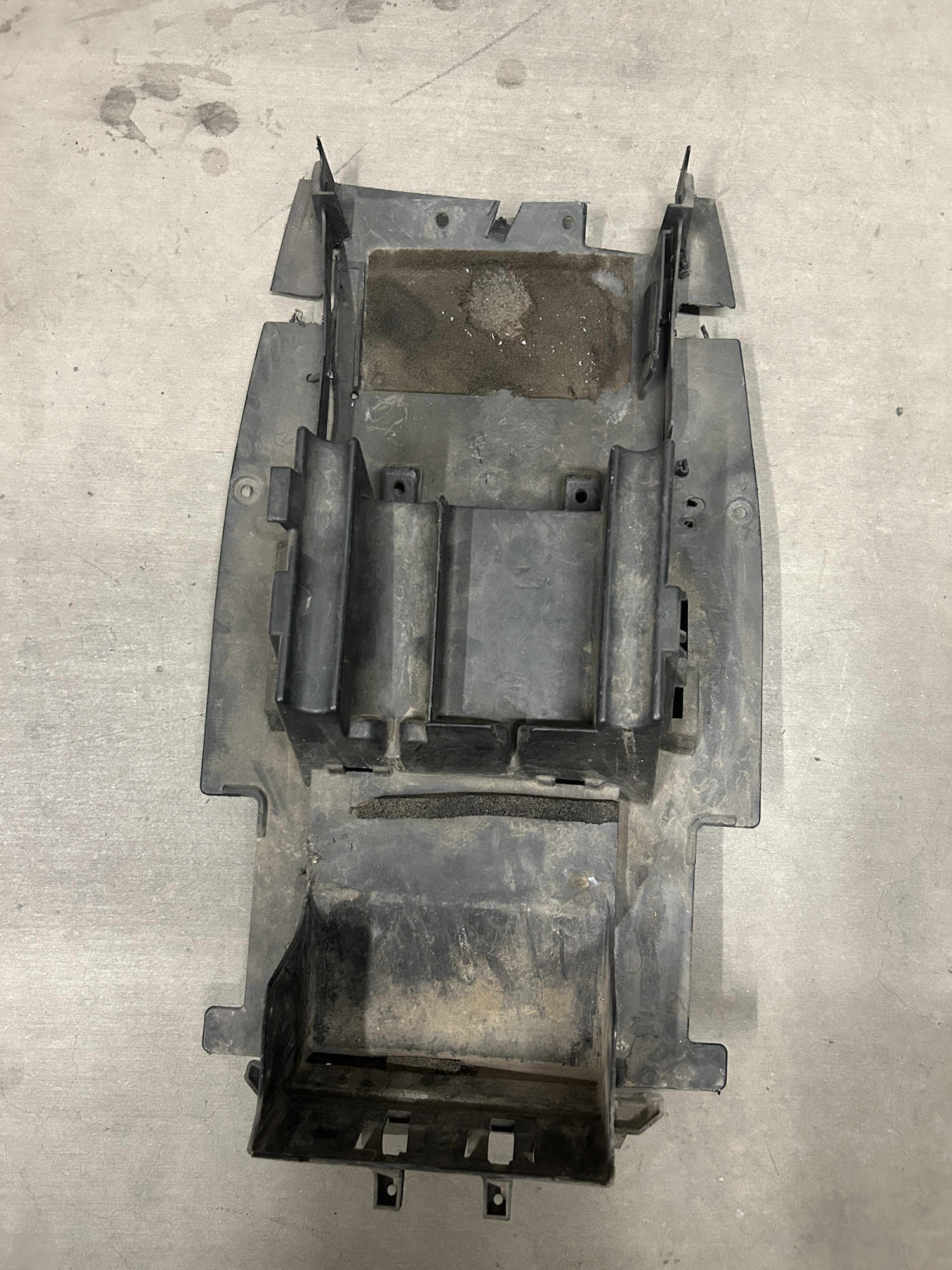 HONDA RC51 RVT1000R OEM UNDERTRAY BATTERY TRAY Undertail SP1 00-01
