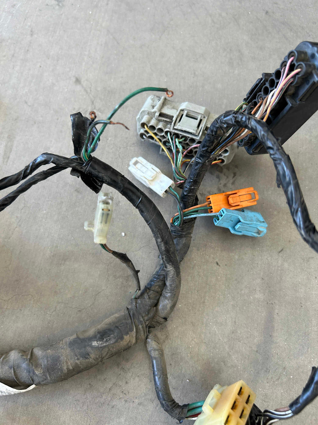 Honda RC51 RVT1000R SP1 00-01 Main Wiring Harness
