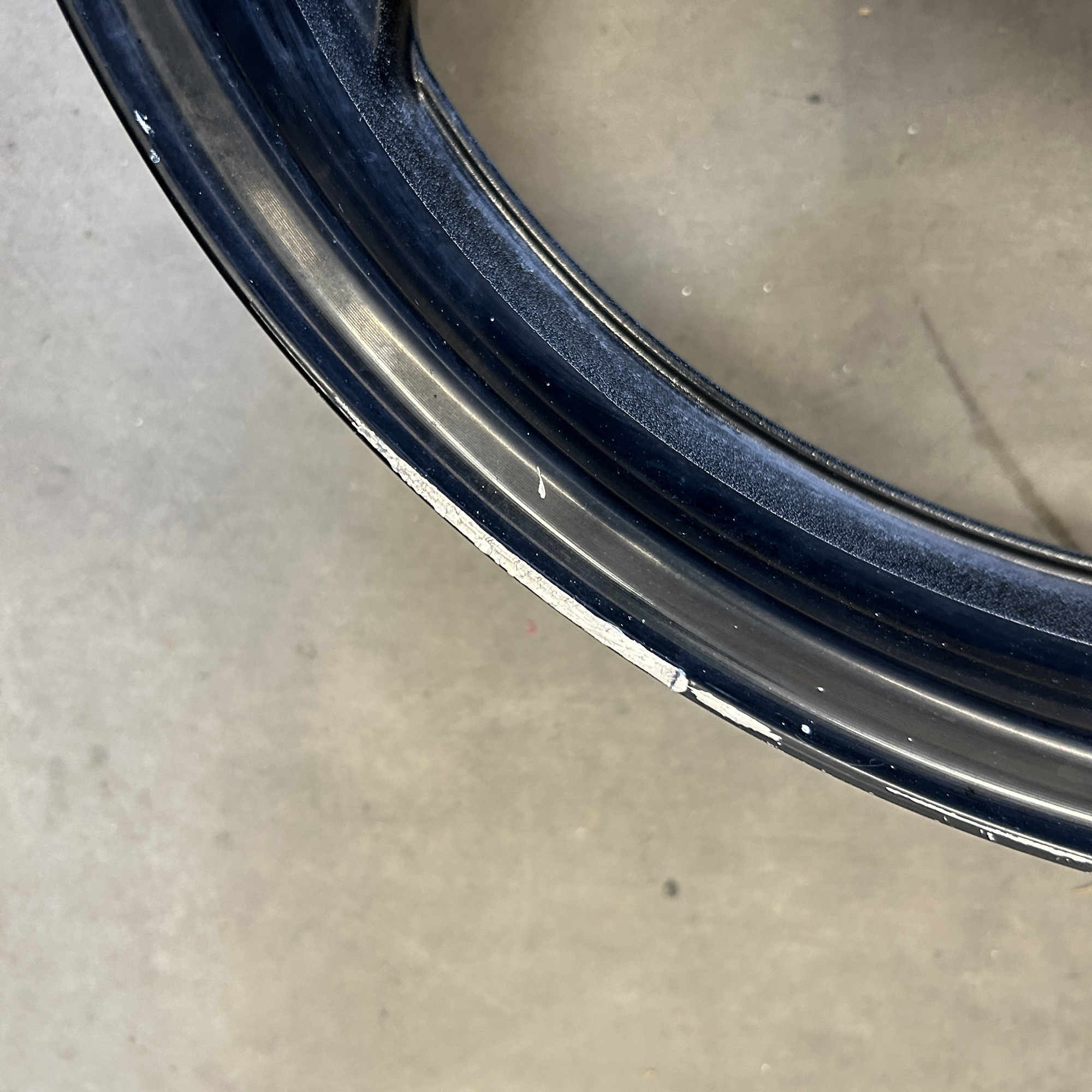 04-07 Honda CBR1000rr CBR 1000 Front Wheel  Rim OEM 2004-2007