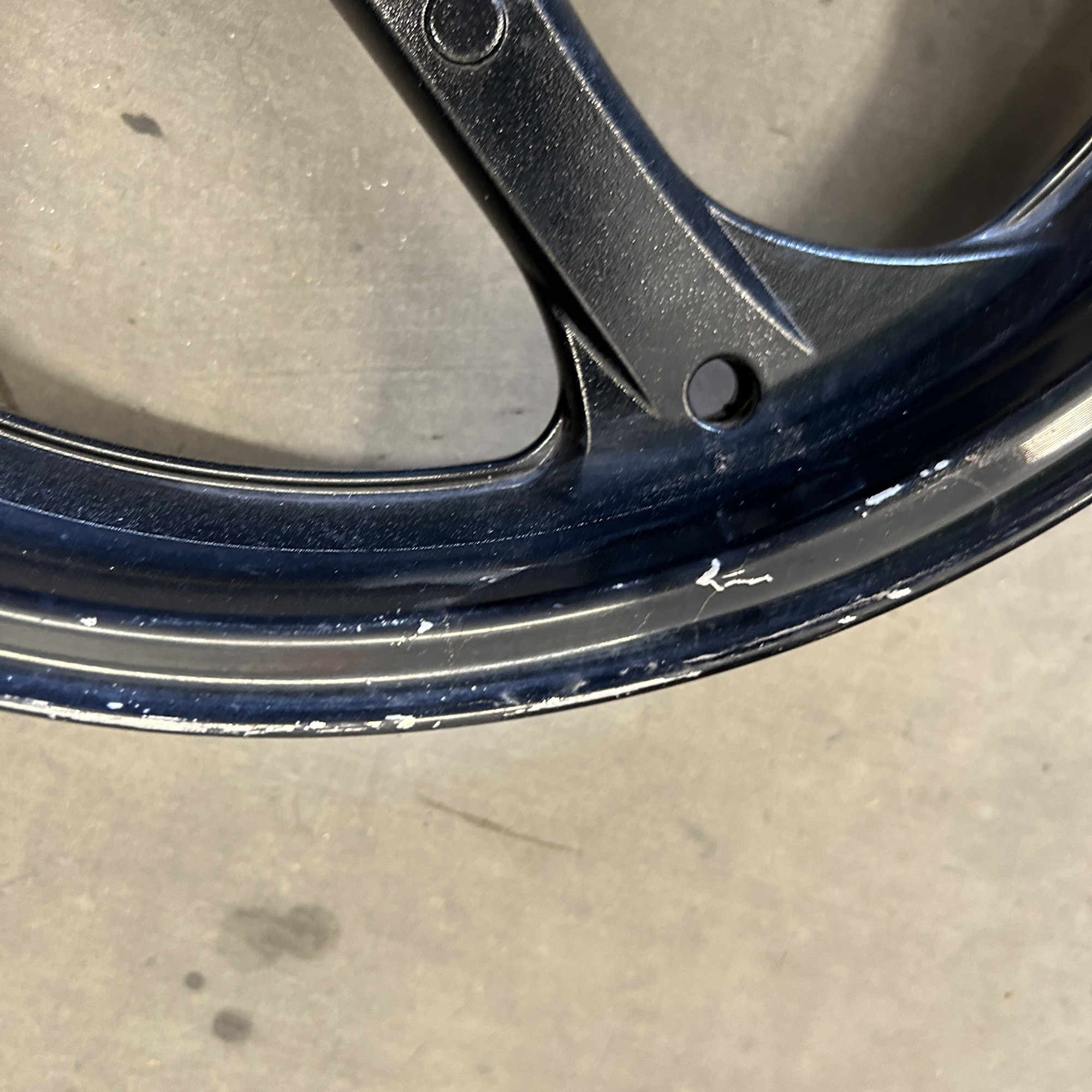 04-07 Honda CBR1000rr CBR 1000 Front Wheel  Rim OEM 2004-2007