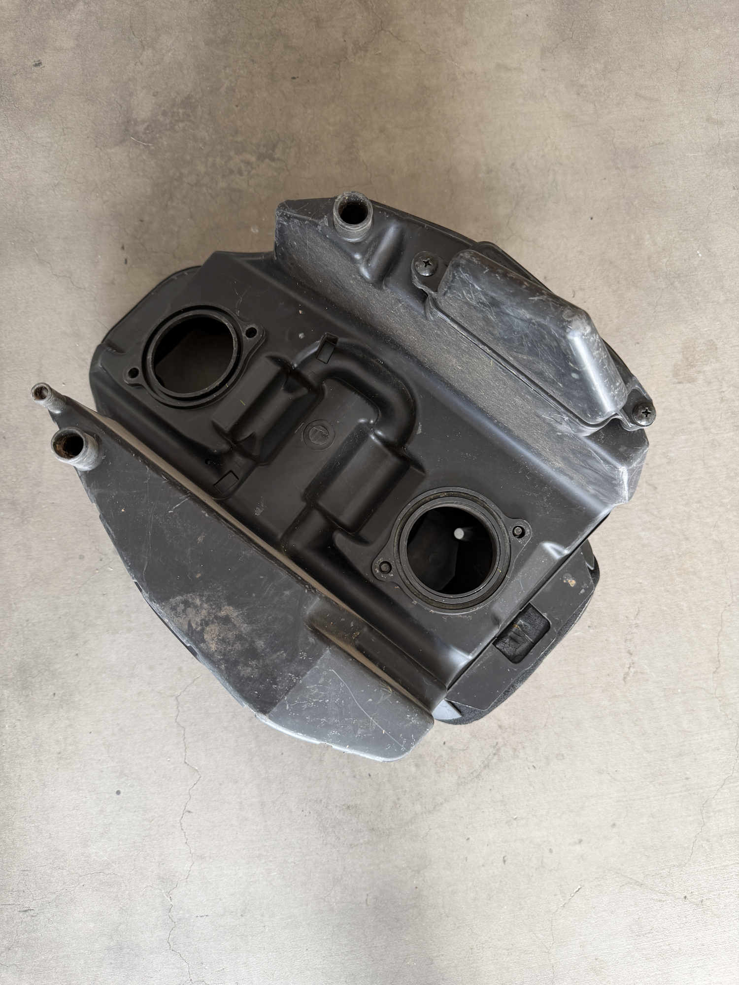 Honda RC51 RVT1000R Airbox Assembly SP1 00-01 OEM