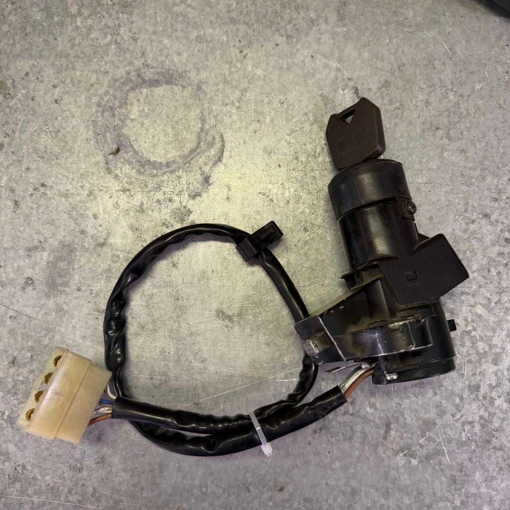 2013-2018 Kawasaki ZX6R ignition switch with key