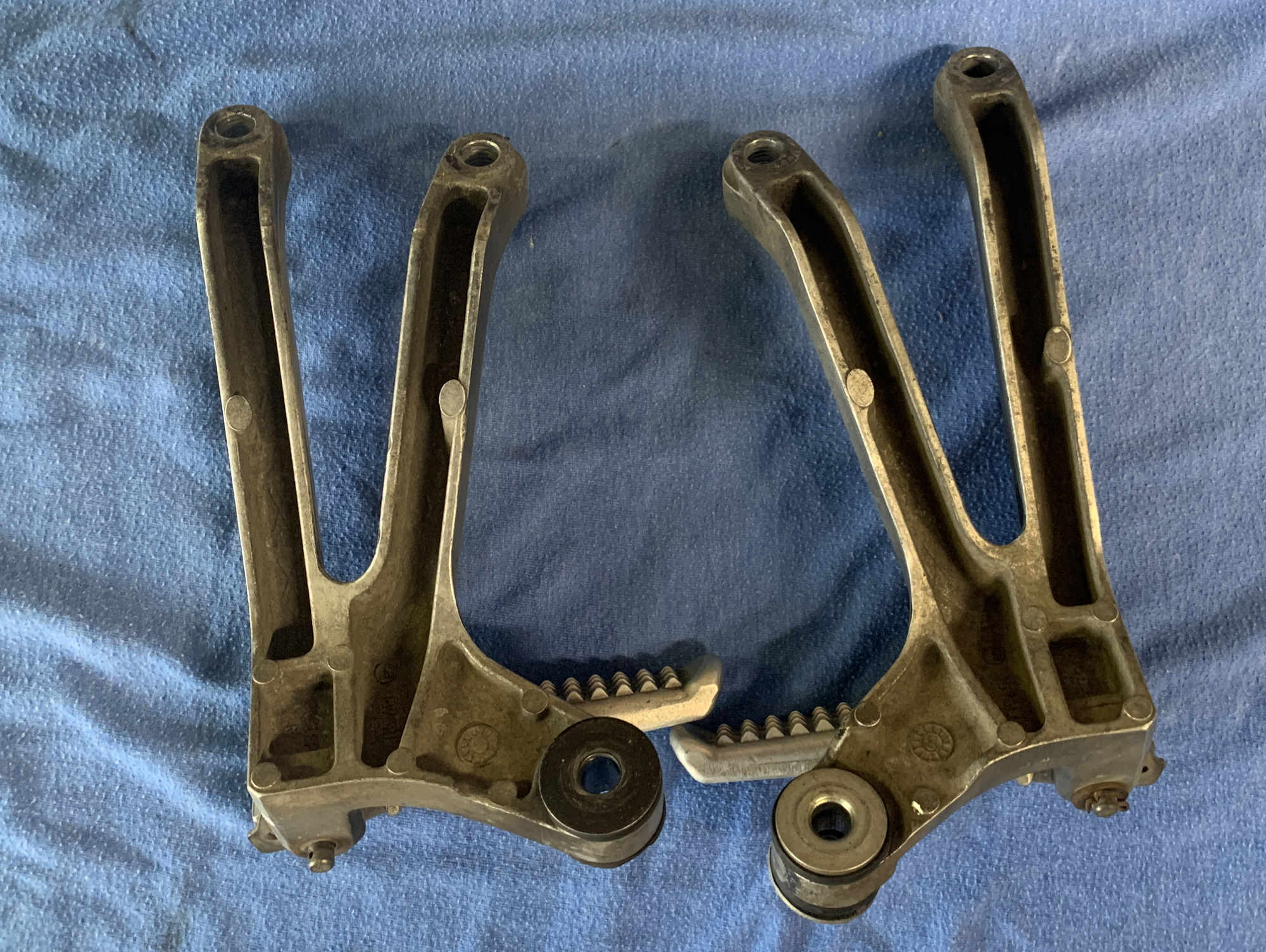 Honda RC51 RVT1000 Rear Passenger Peg Bracket Rearsets SP1 SP2