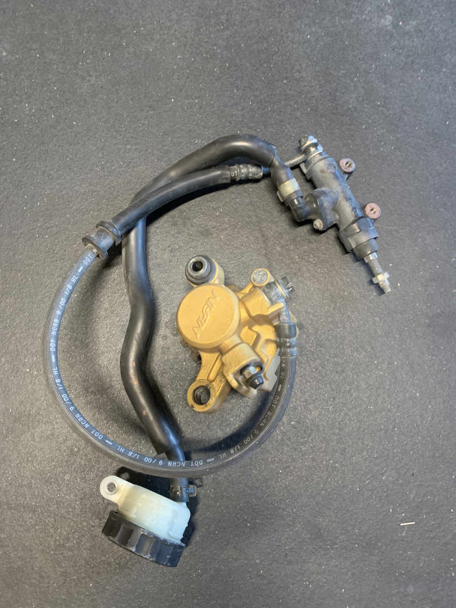 Honda RC51 RVT1000R Rear Brake Master Cylinder Caliper 00-06 SP1 SP2