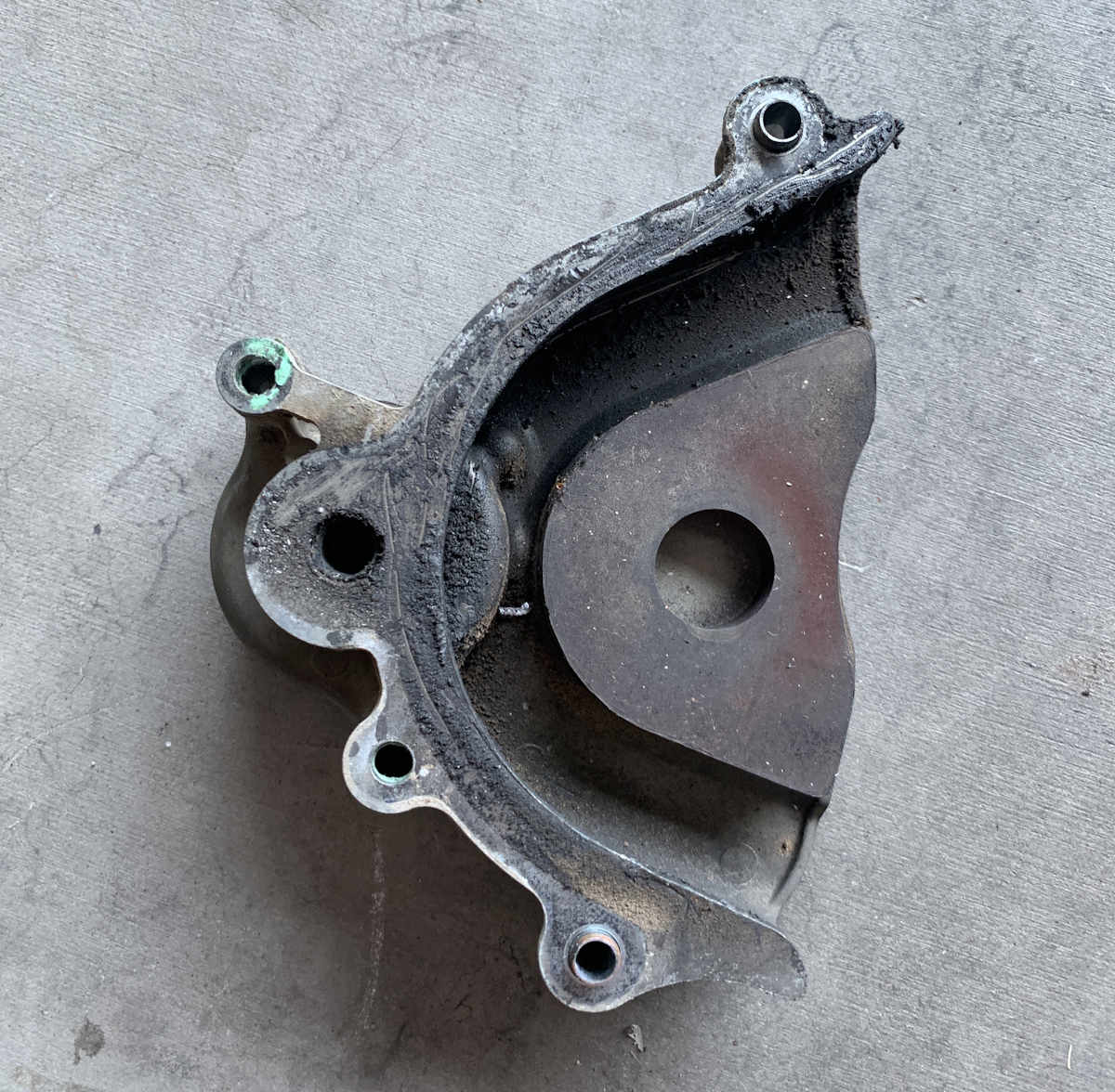 Honda RC51 RVT1000R SP1 Engine Motor Front Sprocket Cover