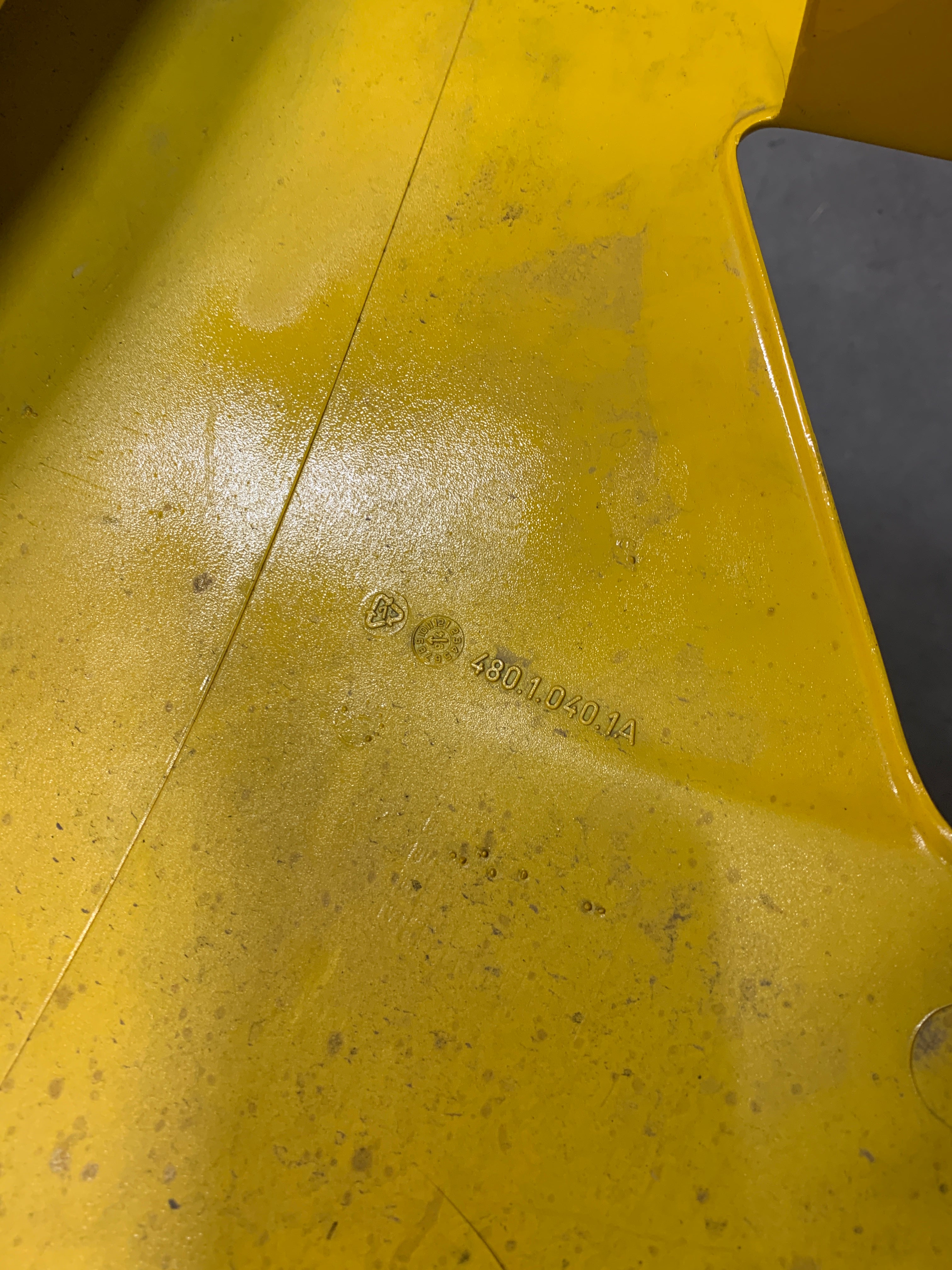 DUCATI 748 OEM RIGHT SIDE MID + LOWER FAIRING COWL BODYWORK 916 996