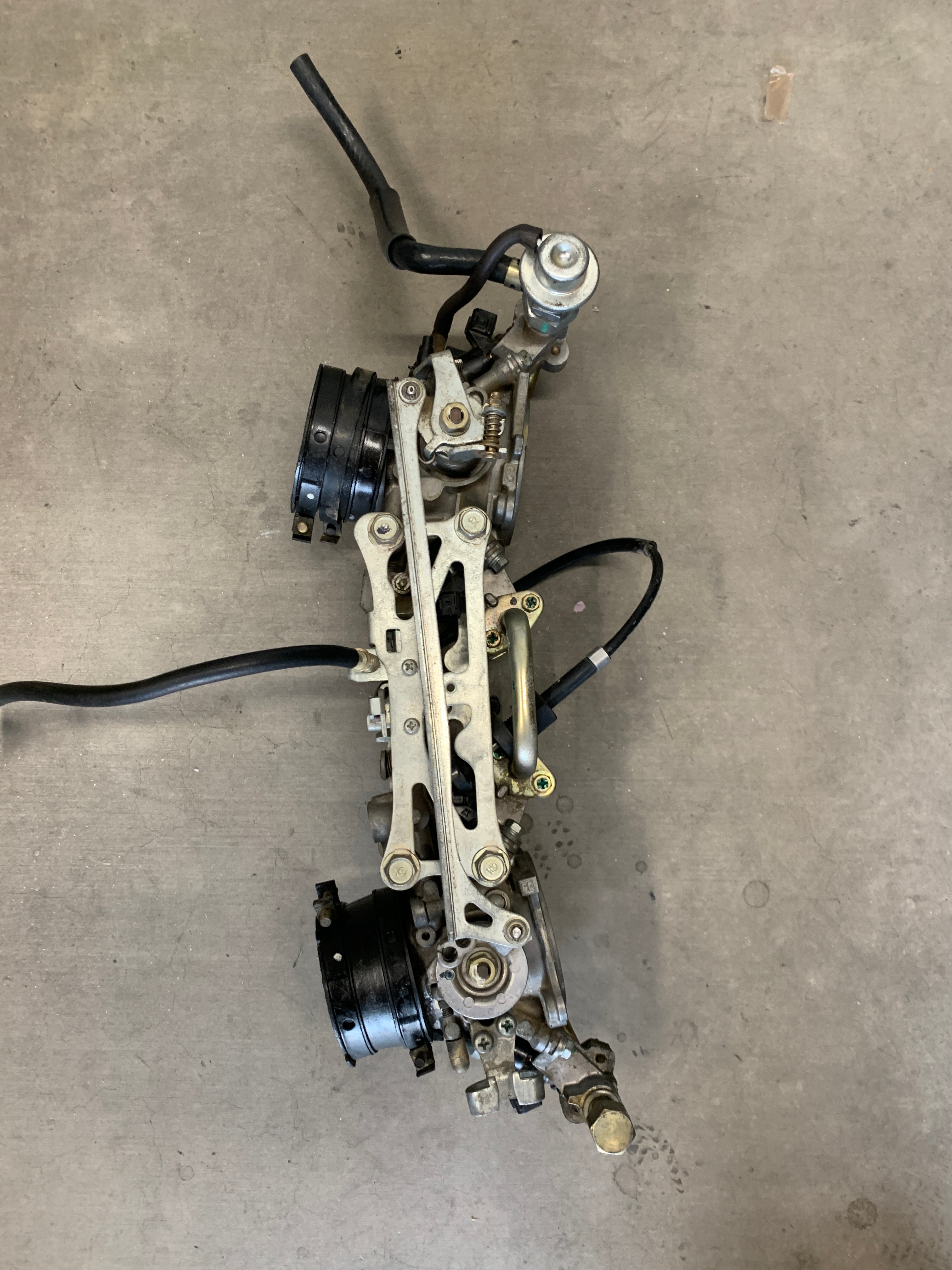 00-01 HONDA RVT1000R RC51 OEM THROTTLE BODIES FUEL INJECTION SP1 00-01