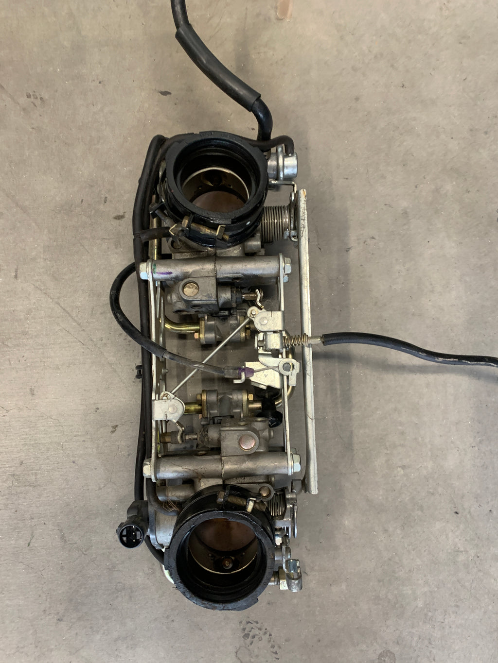 00-01 HONDA RVT1000R RC51 OEM THROTTLE BODIES FUEL INJECTION SP1 00-01