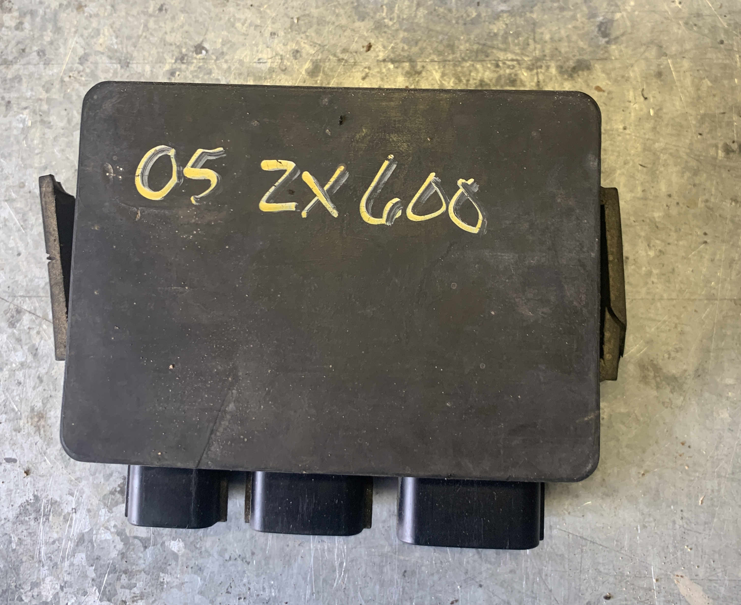 Kawasaki Junction Relay Box Fuse OEM 27002-0050 Ninja Versys Z Vulcan Concours